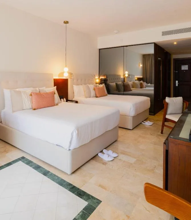 Grand Palladium Kantenah Resort & Spa: another view