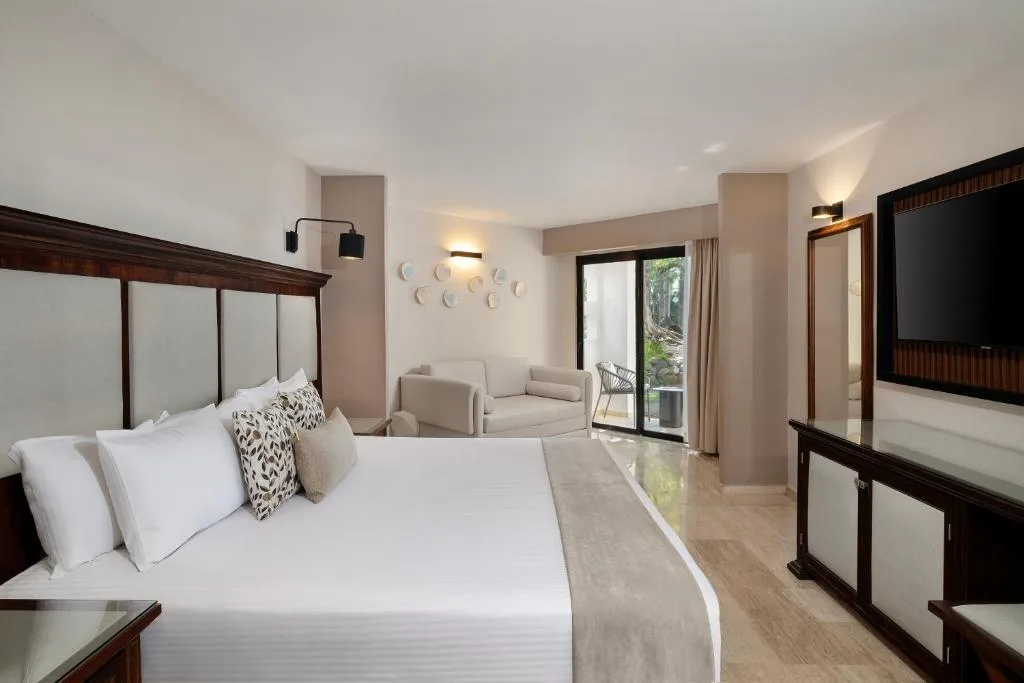 Grand Palladium Vallarta Resort & Spa: another view