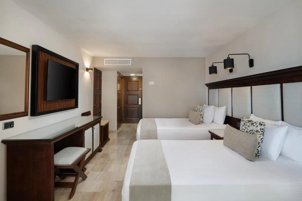 Grand Palladium Vallarta Resort & Spa: another view
