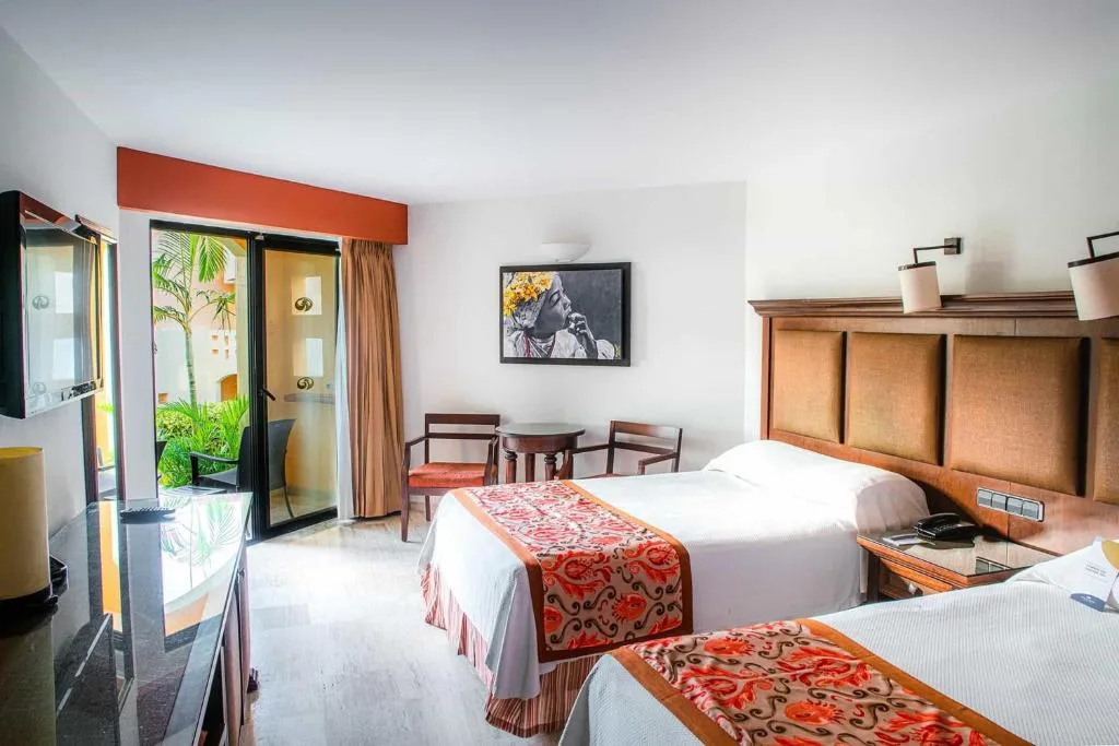 Grand Palladium Vallarta Resort & Spa: another view