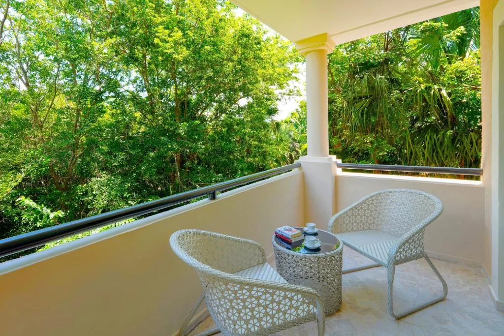 Grand Palladium Select White Sand Resort & Spa: another view