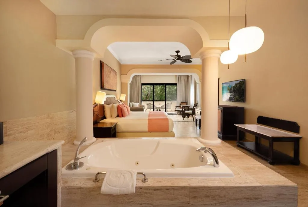 Grand Palladium Select White Sand Resort & Spa: another view