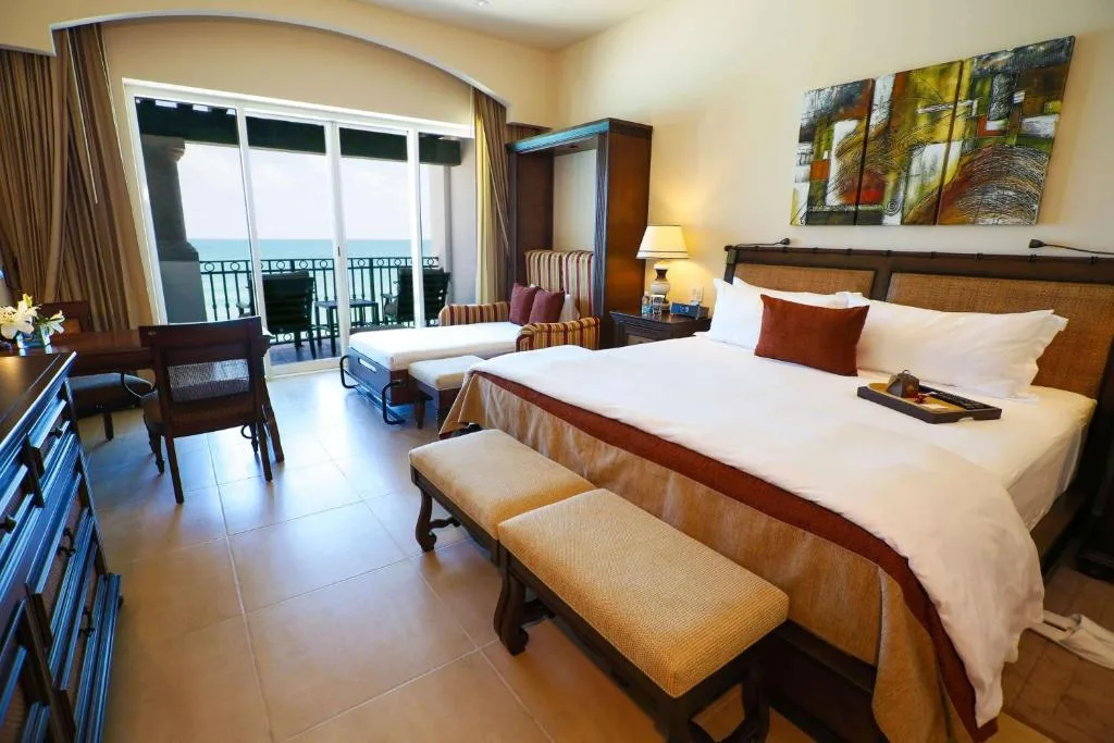 Holiday Inn Club Vacations Grand Residences: another view