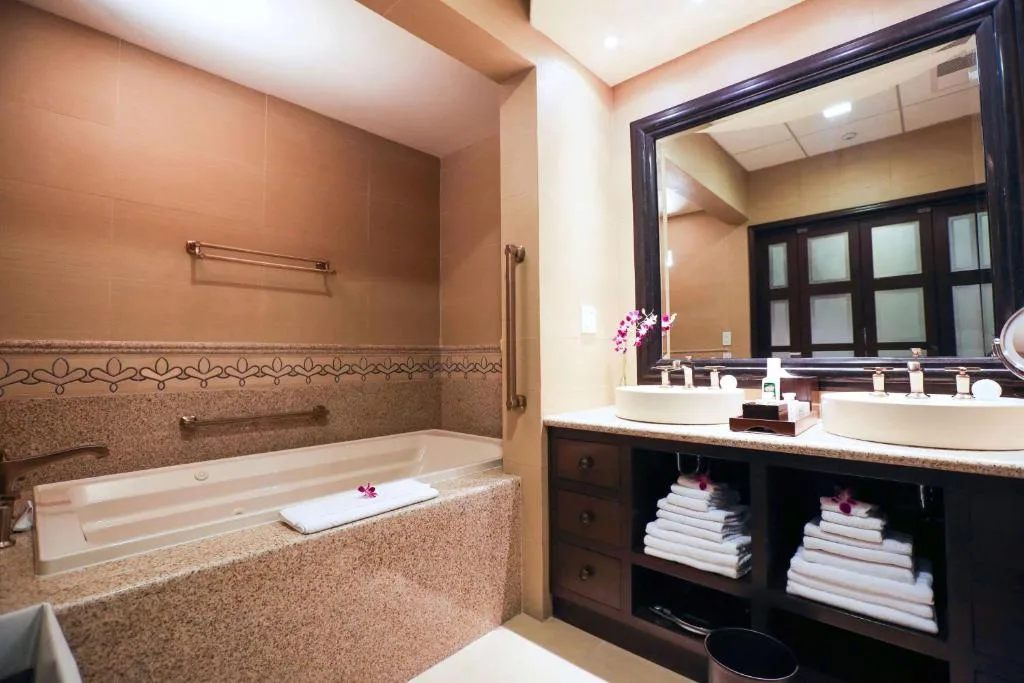 Holiday Inn Club Vacations Grand Residences: another view