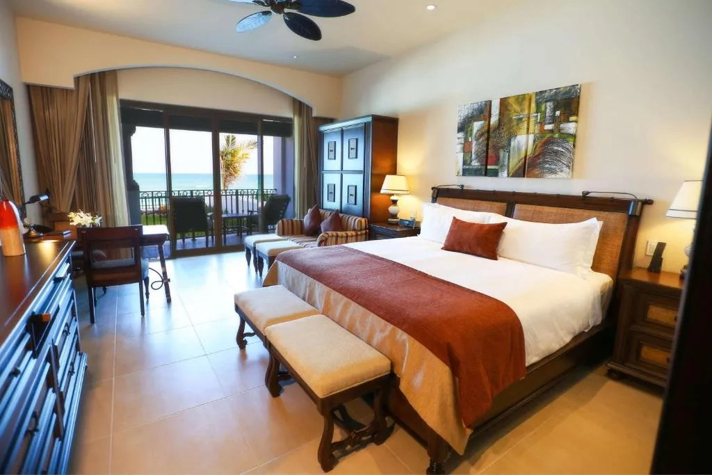 Holiday Inn Club Vacations Grand Residences: another view
