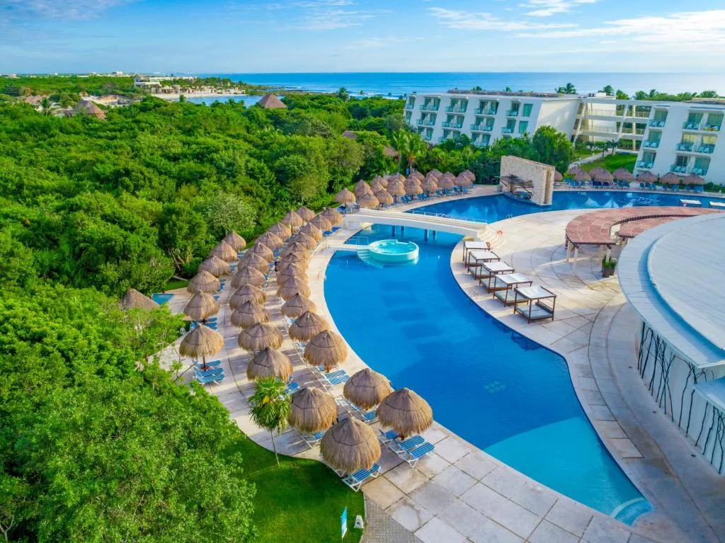 Grand Sirenis Riviera Maya Resort & Spa: another view
