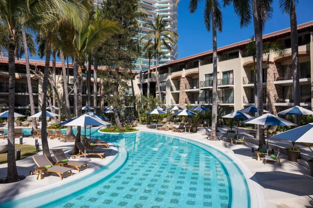 The Hacienda at Krystal Grand Puerto Vallarta: another view