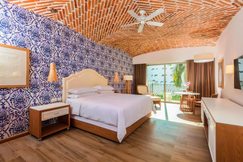 The Hacienda at Krystal Grand Puerto Vallarta: another view