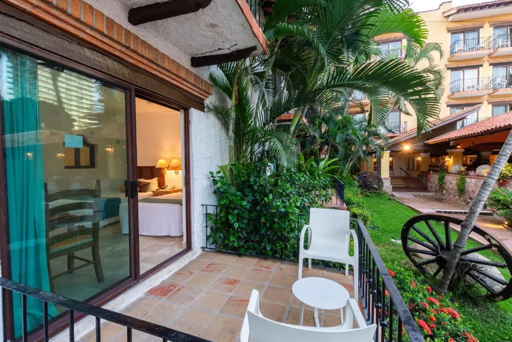 Hacienda Buenaventura Hotel & Mexican Charm: another view