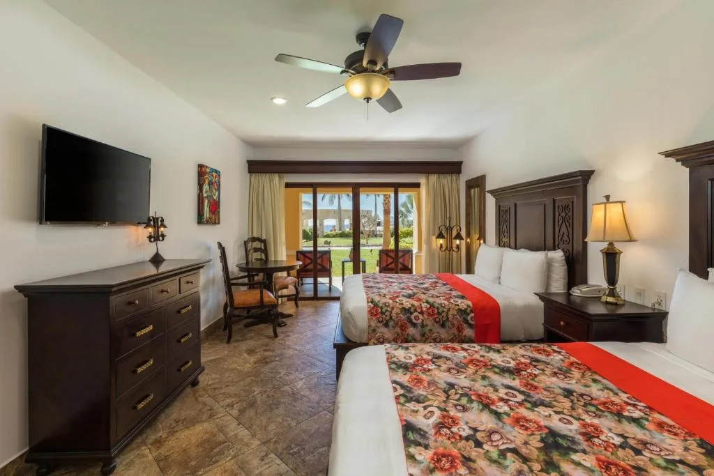 Hacienda Encantada Resort & Residences: another view