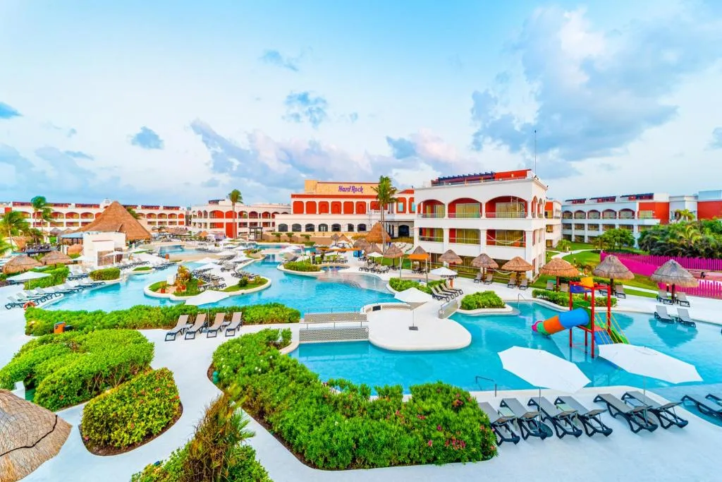 Hard Rock Hotel Riviera Maya: another view
