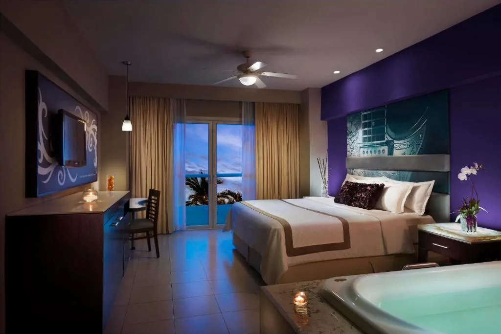 Hard Rock Hotel Vallarta: another view