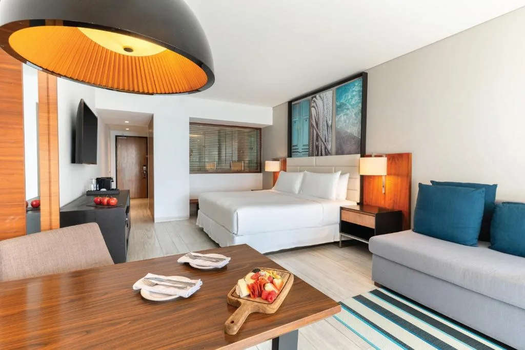 Hilton Vallarta Riviera All-Inclusive Resort: another view