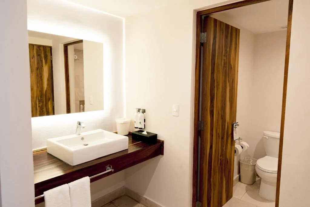 Holiday Inn Resort Ixtapa: another view