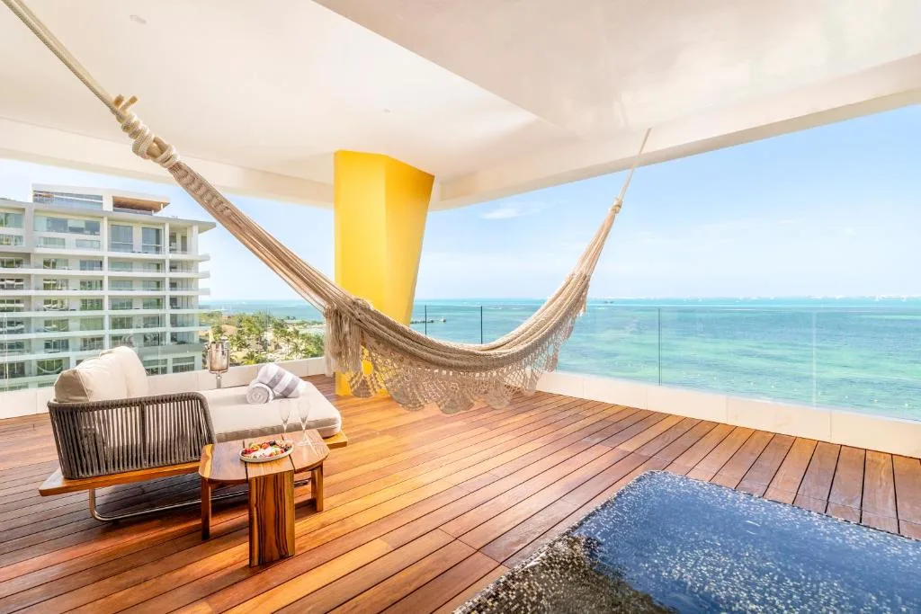 Hotel Mousai Cancun: another view