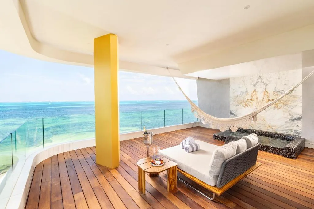 Hotel Mousai Cancun: another view