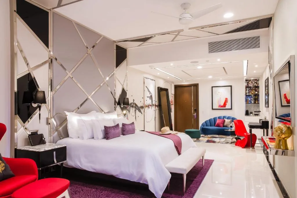 Hotel Mousai Puerto Vallarta: another view