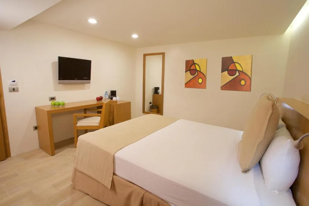 Hotel NYX Cancun: another view