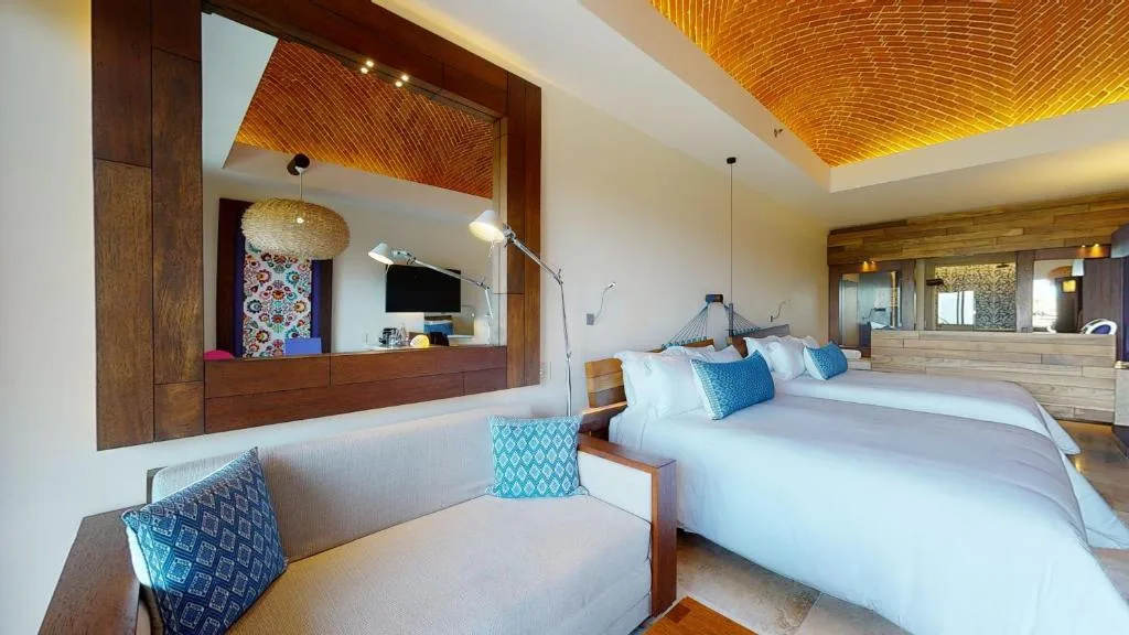 Hotel Xcaret Arte: another view