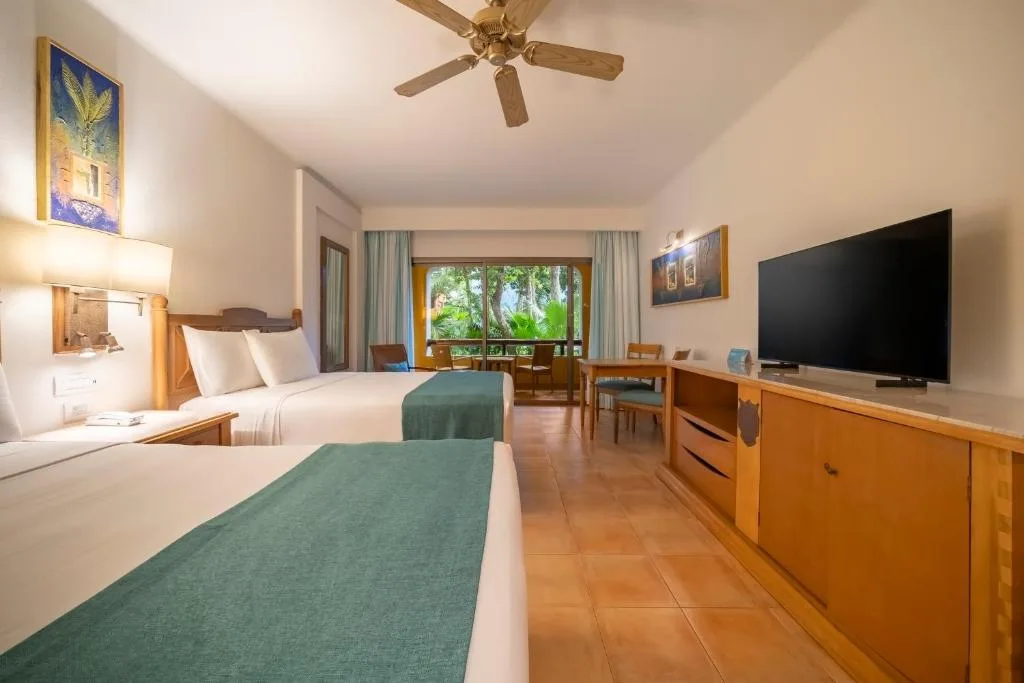 Iberostar Selection Paraiso Lindo: another view
