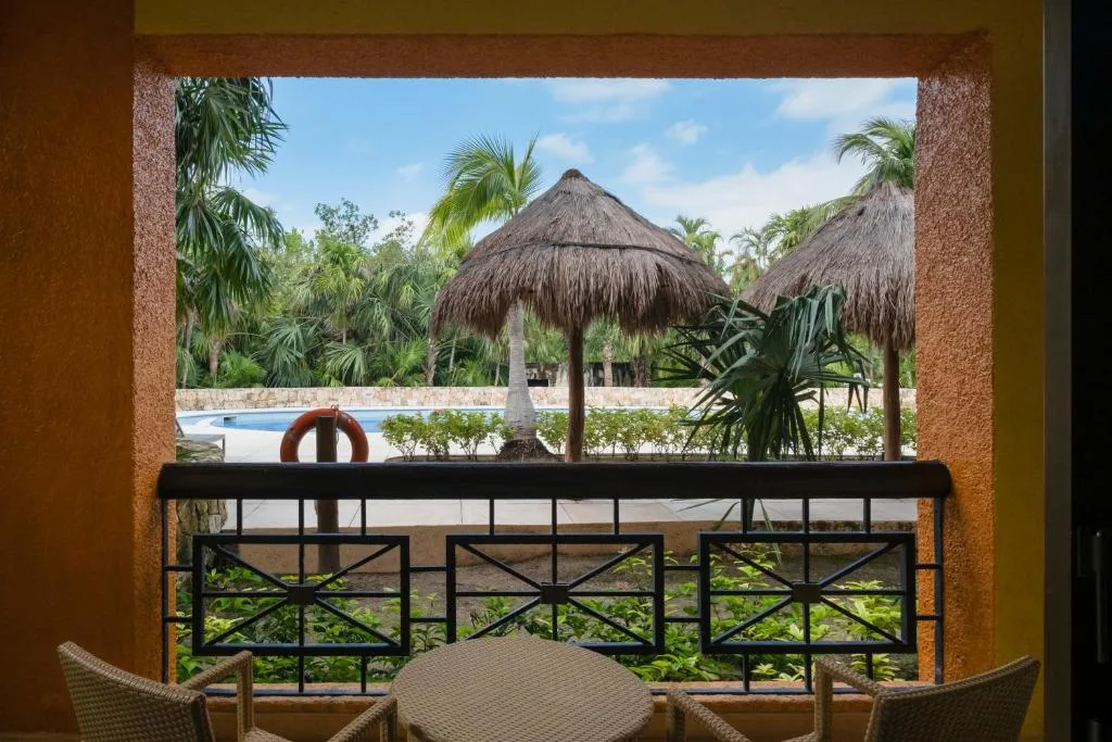 Iberostar Selection Paraíso Maya: another view