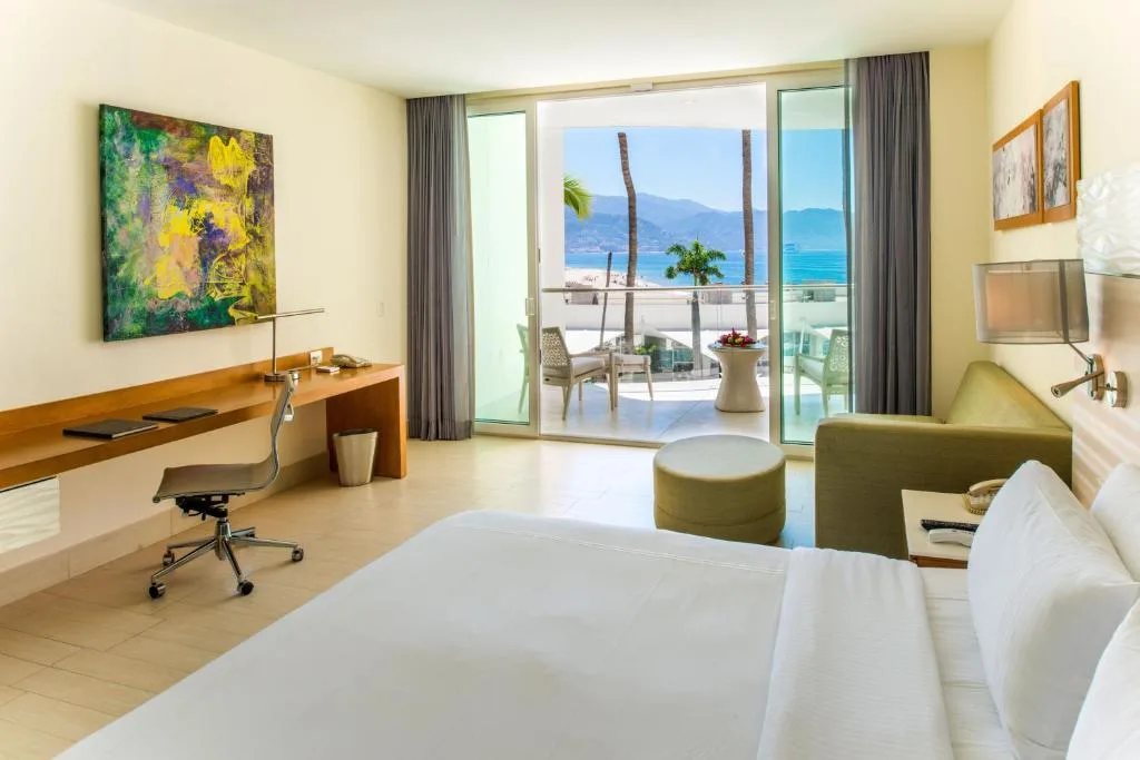 Krystal Grand Puerto Vallarta: another view