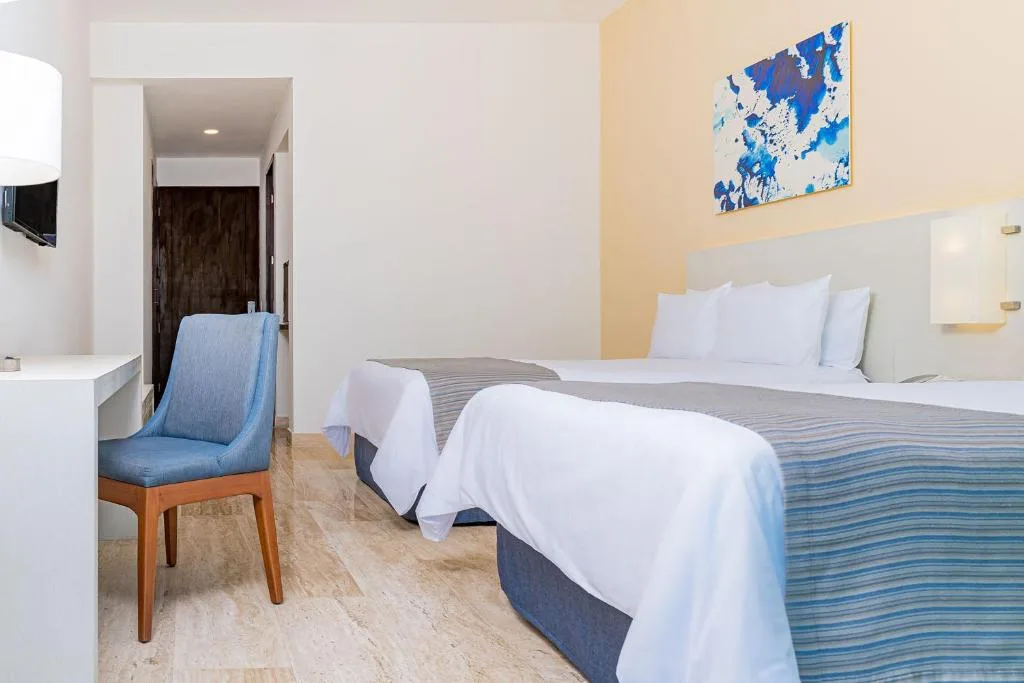 Krystal Vallarta: another view
