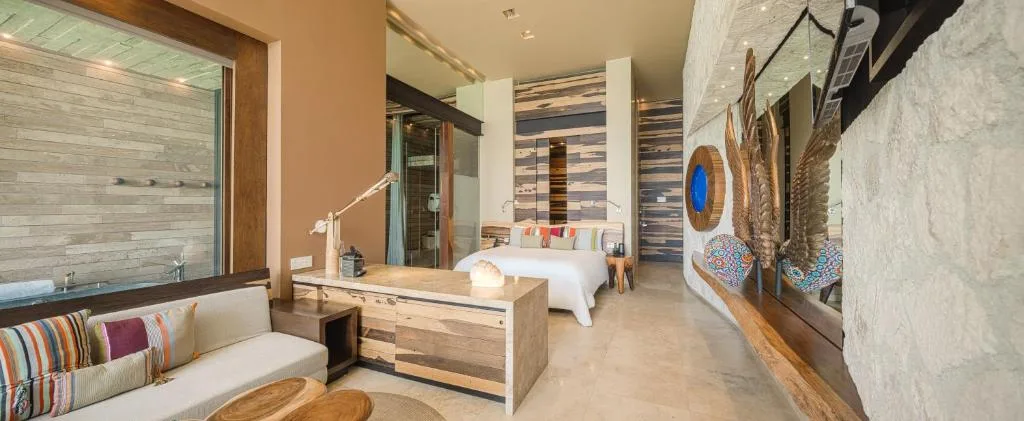 La Casa de la Playa by Xcaret: another view