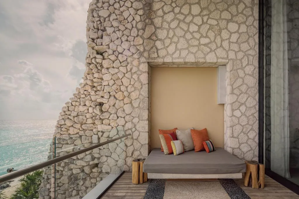 La Casa de la Playa by Xcaret: another view