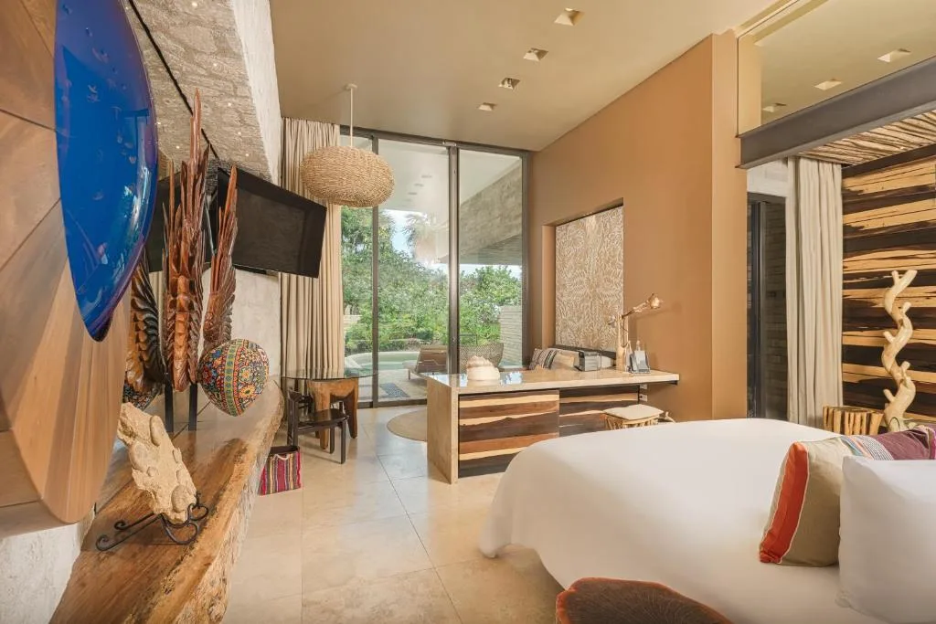 La Casa de la Playa by Xcaret: another view
