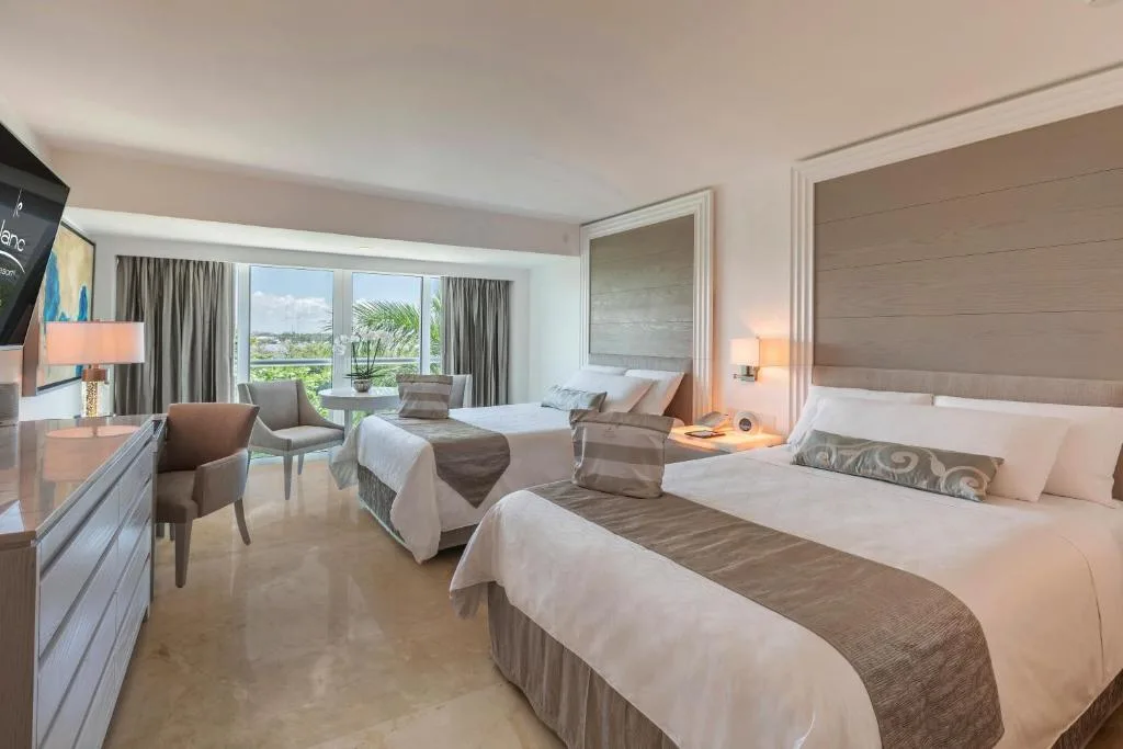 Le Blanc Spa Resort Cancun: another view
