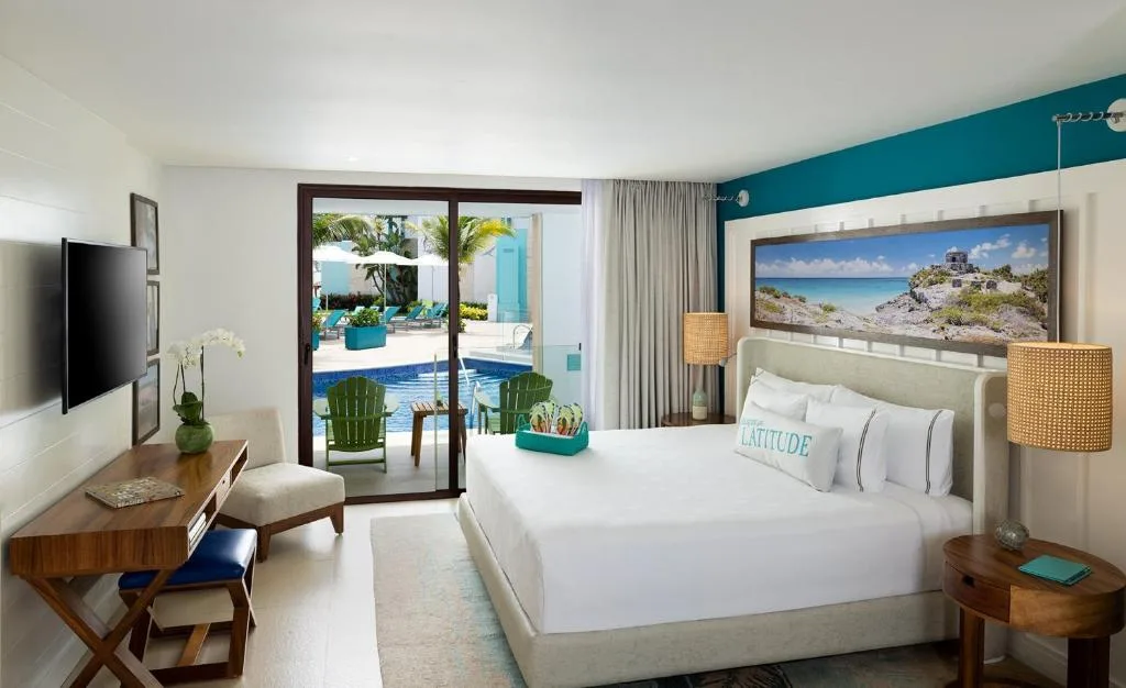 Margaritaville Island Reserve Riviera Cancún: another view