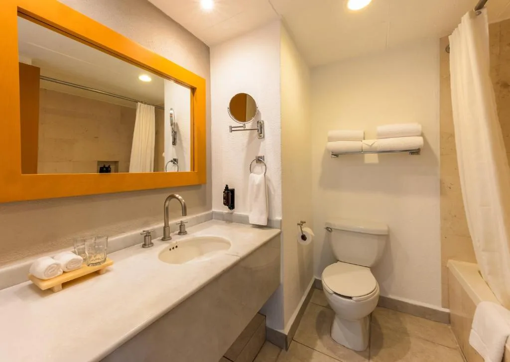 Marival Emotions Resort & Suites Riviera Nayarit by Mercure: another view
