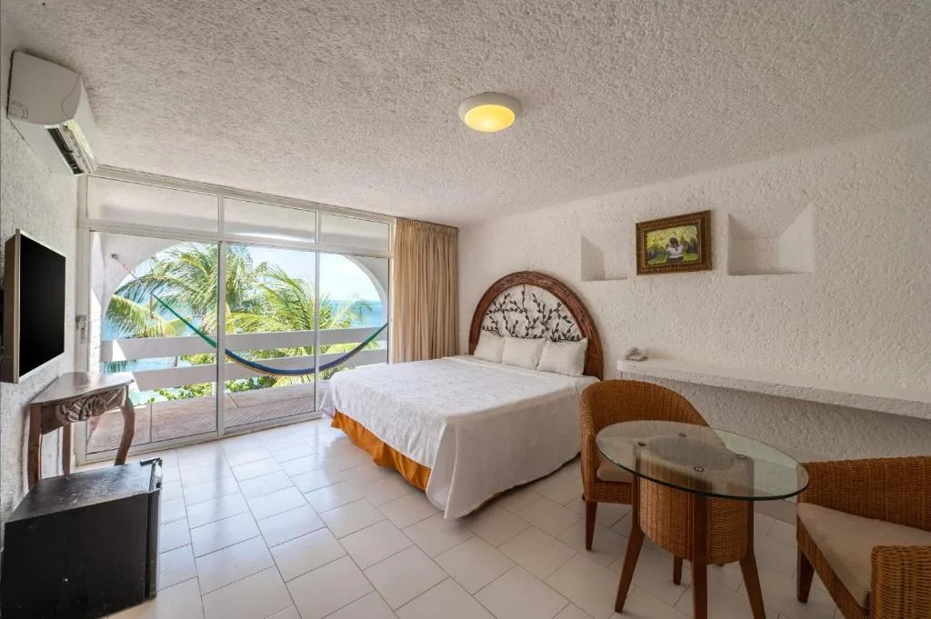 Hotel Maya Caribe Faranda Cancún: another view