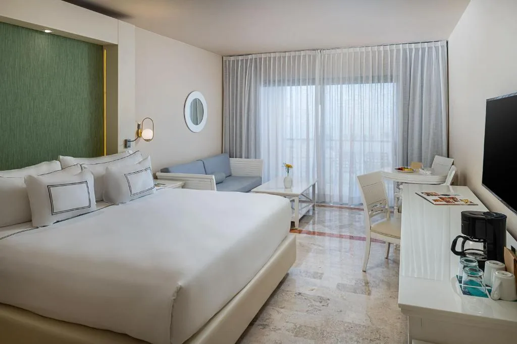 Meliá Puerto Vallarta: another view