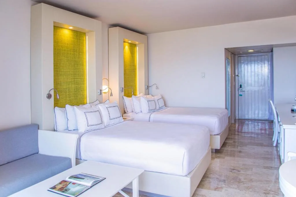Meliá Puerto Vallarta: another view