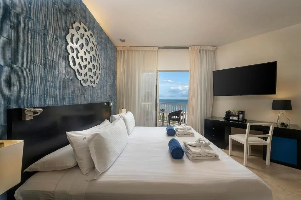 Ocean Maya Royale: another view