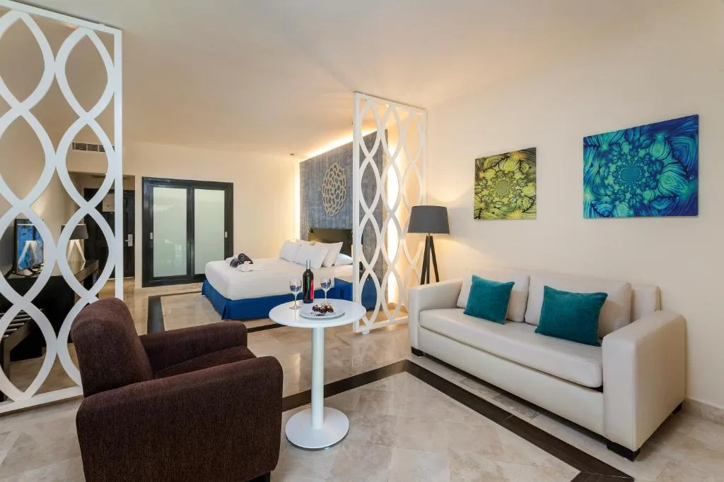 Ocean Maya Royale: another view