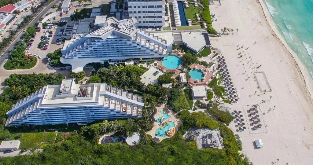 Park Royal Beach Cancun: another view