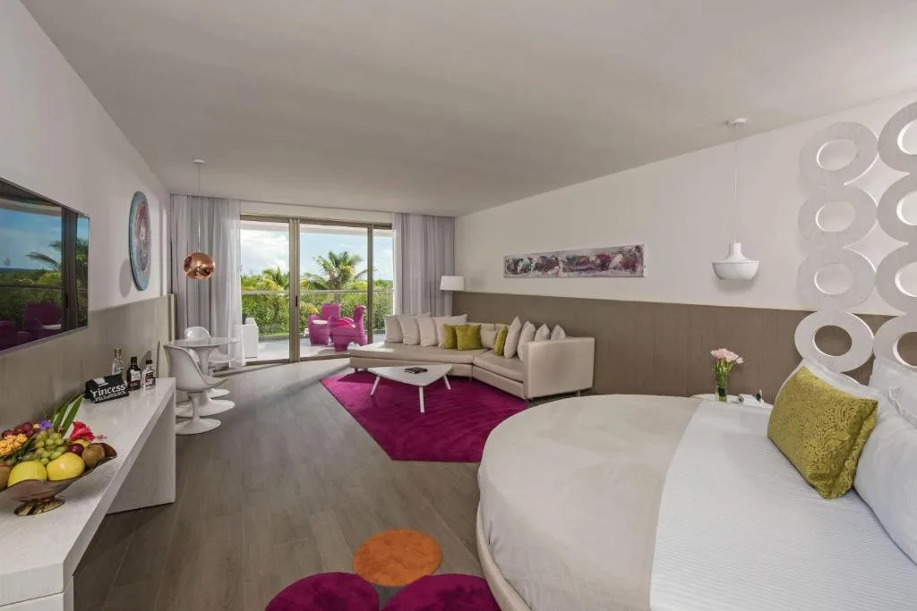 Platinum Yucatan Princess: another view