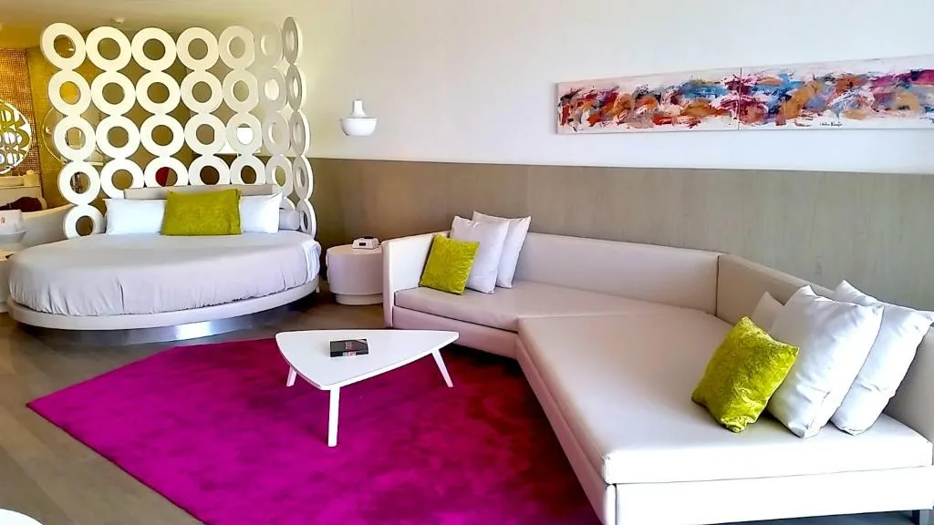 Platinum Yucatan Princess: another view