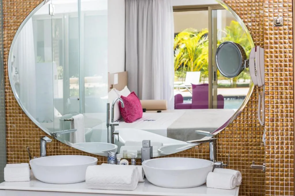 Platinum Yucatan Princess: another view