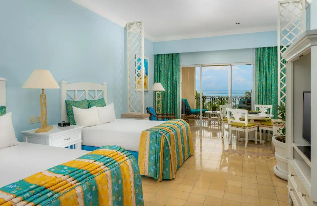 Pueblo Bonito Emerald Bay Resort & Spa: another view
