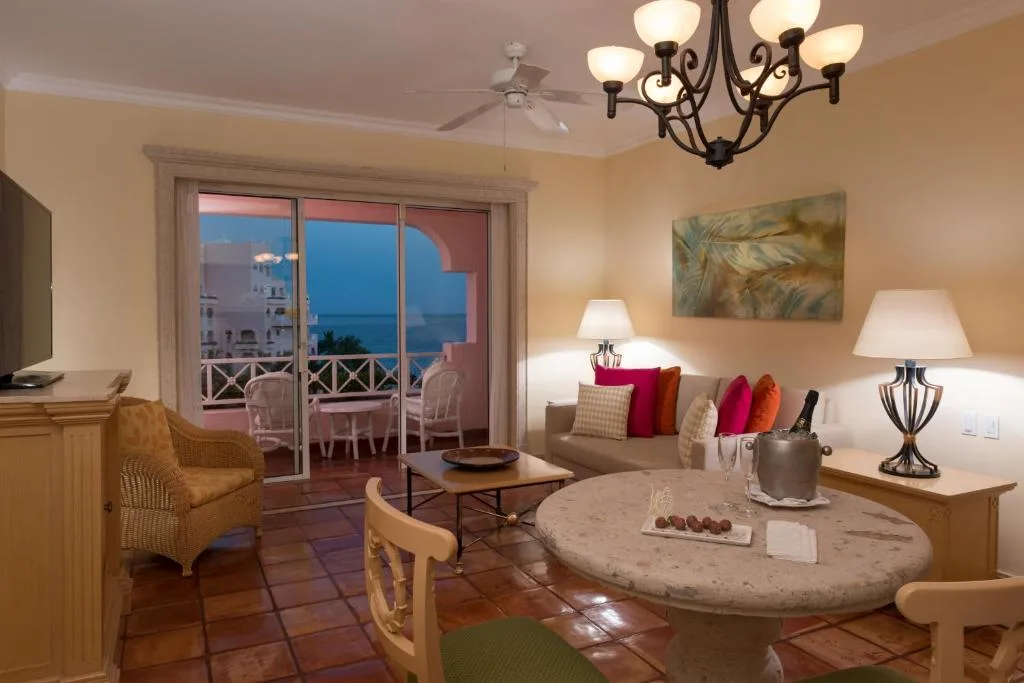 Pueblo Bonito Rose Resort & Spa: another view