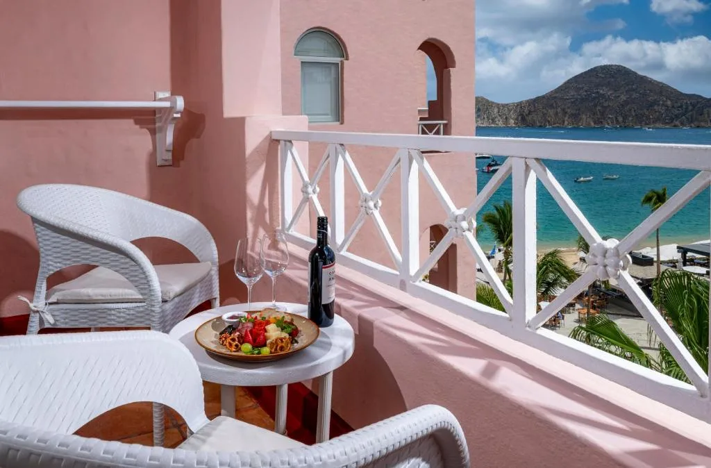 Pueblo Bonito Rose Resort & Spa: another view