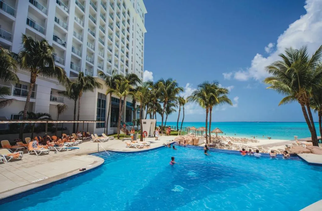 Riu Cancun: another view