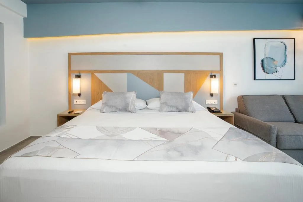 Riu Caribe: another view