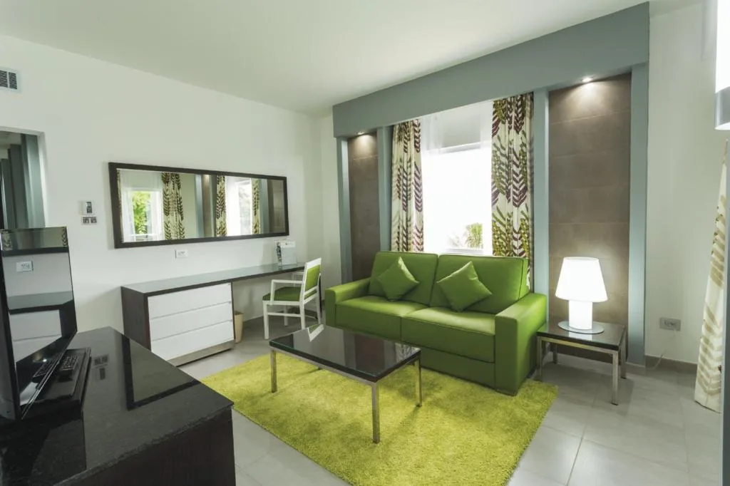 Riu Playacar: another view