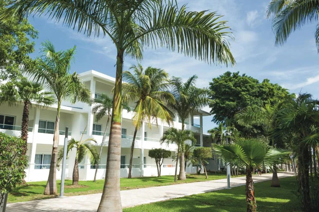 Riu Playacar: another view