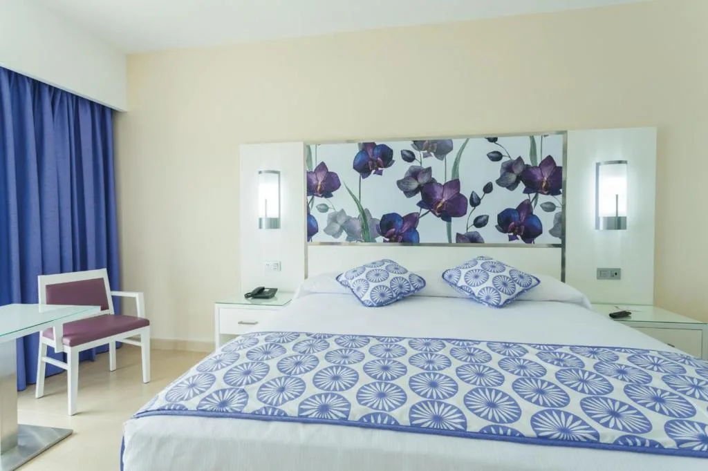 Riu Playacar: another view